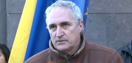 ՌԴ-ն ու Ադրբեջանն այս պահին դաշնակիցներ են.  Տիգրան Խզմայլանի բողոքի ակցիան  ՌԴ դեսպանատան դիմաց
