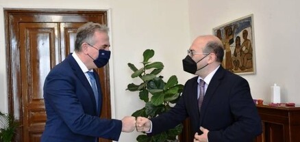 Հունաստանում Հայաստանի դեսպանը հանդիպել է Հյուսիսային Հունաստանի մարզային և քաղաքային իշխանությունների հետ