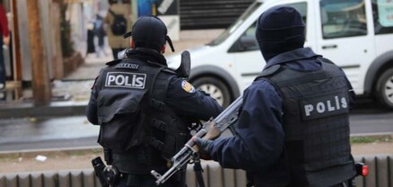 Վանում ոստիկանները ձերբակալել են քրդերեն երգող քաղաքացուն
