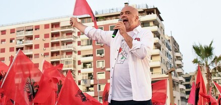 Ալբանիայի վարչապետին հեռացրել են չվերթից՝ դիմակ կրելուց հրաժարվելու պատճառով
