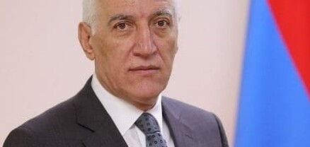 Լիտվայի նախագահը խոստացել է աջակցել Արցախում հայկական ժառանգության պահպանմանը. Վահագն Խաչատուրյան
