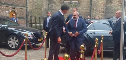 Փաշինյանը Նիդերլանդների վարչապետին հրավիրել է Հայաստան