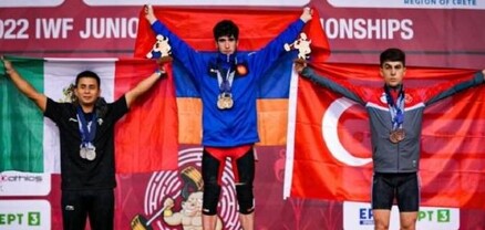 Երիտասարդ ծանրորդ Գառնիկ Չոլակյանը դարձել է ԱԱ ոսկե մեդալակիր