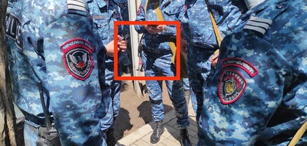 Զինված ոստիկան խաղաղ հանրահավաքի ժամանակ․ Էդգար Ղազարյան