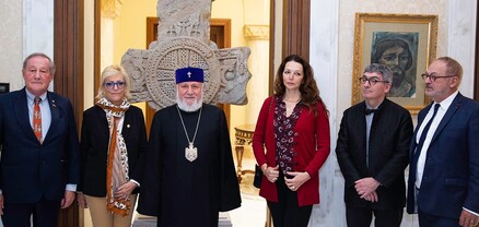 Կաթողիկոսը Ֆրանսիայի Սենատի պատվիրակությանը ներկայացրել է Ադրբեջանի կողմից շարունակվող ոտնձգությունները