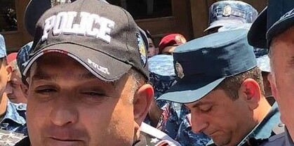 Նյու Յորքի ոստիկանական դեպարտամենտի ծառայողի գլխարկովը ոստիկա՞ն է