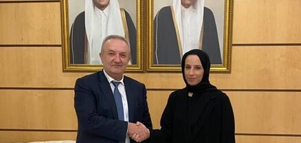 Վահրամ Դումանյանը հանդիպել է Կատարի իր գործընկեր Բուսեյնա բինթ Ալի Ալ-Նուայմինի հետ