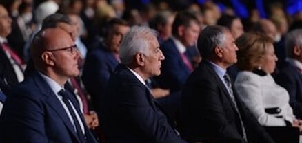 Վահագն Խաչատուրյանը ներկա է գտնվել Սանկտ Պետերբուրգի միջազգային տնտեսական համաժողովի լիագումար նիստին