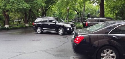 Նիկոլ Փաշինյանի ավտոպարկում երկու նոր մեքենա է հայտնվել