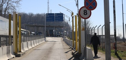 Ադրբեջանը որոշել է չբացել ցամաքային սահմանները