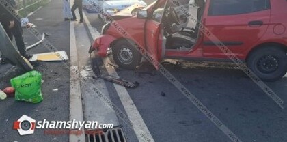 Ավտովթար Երևանում․ 21-ամյա վարորդը  բախվել է երկաթե էլեկտրասյանը․ shamshyan.com