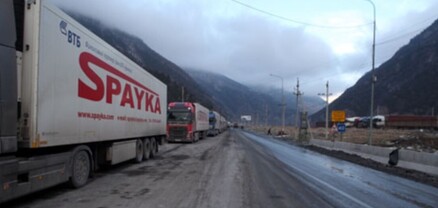 Արդեն 8 բեռնատար վարունգ ենք թափել․ շուտ փչացող ապրանքներով բեռնված «Սպայկայի» մեքենաներից 94-ը Վրաստանի ճանապարհներին են