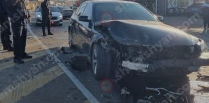 Երևանում բախվել են BMW-ն ու VAZ 21102-ը, կա վիրավոր. shamshyan.com