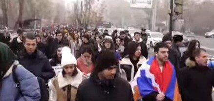 Պետք է պահանջատեր լինենք, որ Հայաստանն իր ձեռքերը չլվանա Արցախից․ ուսանողները երթով շարժվել են դեպի Կառավարության շենք