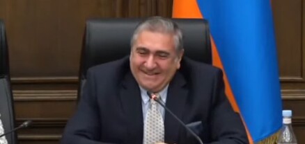 Վախենո՞ւմ եք Նիկոլ Փաշինյանից․ հարց՝ ընդդիմադիրներին