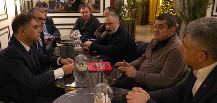 Արայիկ Հարությունյանի գլխավորած պատվիրակությունը Փարիզում հանդիպել է ՀՅԴ ներկայացուցիչների հետ