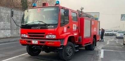 Երևանի քաղաքապետարանի հարևանությամբ տաղավար է այրվում