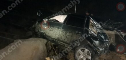 Շիրակի մարզում Volkswagen Touareg-ը բախվել է քարերին ու հայտնվել ձորում․ կա 1 զոհ, 2 վիրավոր․ shamshyan.com