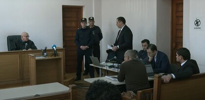 Ավետիք Չալաբյանի փաստաբանը Մնացական Մարտիրոսյանին ինքնաբացարկ հայտնեց, բայց դատավորը մարտին միանգամից 4 նիստ նշանակեց