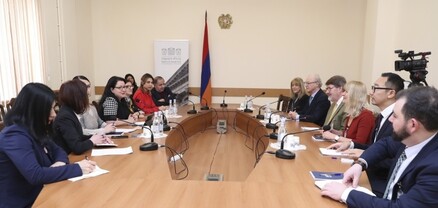 Խորհրդարանում հյուրընկալվել են «Շանհայի երեխաները» նախագծի ներկայացուցիչները