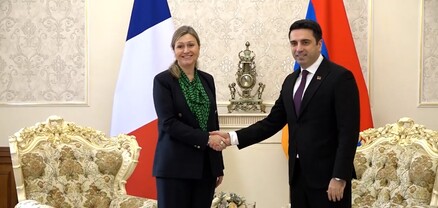 Մենք երկու ազգ ենք, բայց՝ մեկ քաղաքակրթություն. Ալեն Սիմոնյանը՝ Ֆրանսիայի ԱԺ նախագահին