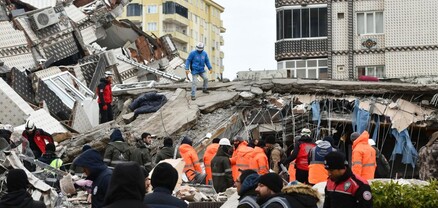 Թուրքիայում երկրաշարժից մահացածների թիվը գերազանցել է 31 հազարը, ընդդիմադիր պարբերականը պնդում է, որ իրականում թիվն ավելի մեծ է