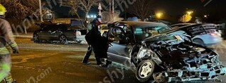 Երևանում բախվել են 3 Mercedes-ները և Mitsubishi-ն, կան վիրավորներ