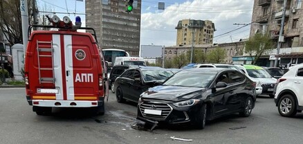 Կոմիտասի պողոտայի և Վրացական փողոցի խաչմերուկում բախվել են «Hyundai Sonata»-ն և «Mercedes-Benz E-550»-ը․ կան տուժածներ