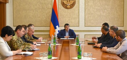 ԱՀ ԱԽ նիստում քննարկվել են Արցախի շուրջ ռազմաքաղաքական վերջին զարգացումները