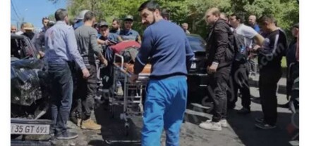 Երևանում բախվել են Subaru-ն, Lada-ն ու Opel-ը․ կան վիրավորներ․ shamshyan.com