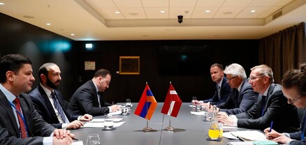 Արարատ Միրզոյանը հանդիպել է Լատվիայի ԱԳ նախարար Էդգարս Ռինկևիչսի հետ