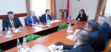 Աննա Վարդապետյանն Արմավիրի մարզի դատախազությունում խորհրդակցություն է անցկացրել