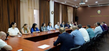 Տեղի է ունեցել փաստաբանների ակումբի նիստ