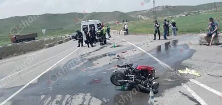 Բախվել են Երևան-Գյումրի երթուղին սպասարկող մասնավոր Mercedes Sprinter-ն ու մոտոցիկլետը․ կան վիրավորներ. shamshyan.com
