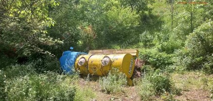 «Դուստր Մարիաննա» ընկերությանը պատկանող՝ 2 տոննա կաթով բարձված բեռնատարը կողաշրջված հայտնվել է ձորում․ shamshyan.com
