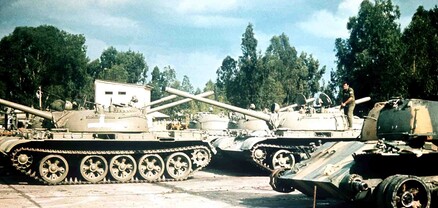 ՌԴ-ն խորհրդային T-55 տանկերը տեղափոխու՞մ է ռազմաճակատ, ինչի մասին է դա վկայում