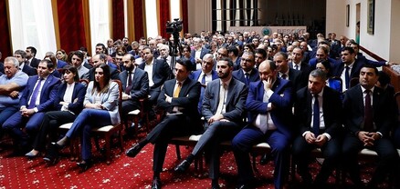 Իշխանությունները շարունակում են ճաշկերույթների վրա մեծ գումարներ ծախսել․ Ժողովուրդ