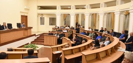 ԱՀ նախագահ Արայիկ Հարությունյանը ընդլայնված խորհրդակցությանը քննարկել է հետագա անելիքները