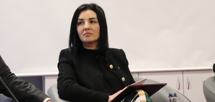 Արայիկ Հարությունյանն է որոշում՝ ովքեր և ինչու են անցնում Հակարիի կամուջը