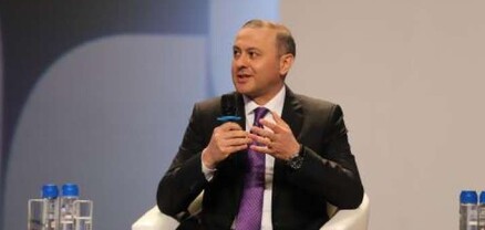 ԱԽ քարտուղարը հանդիպում է ունեցել Սփյուռքի երիտասարդների հետ