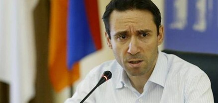 Քաղաքապետի պաշտոնին հավակնող մարդու ընտանիքի անդամները ՀՀ քաղաքացիութուն չունեն․ Հրապարակ