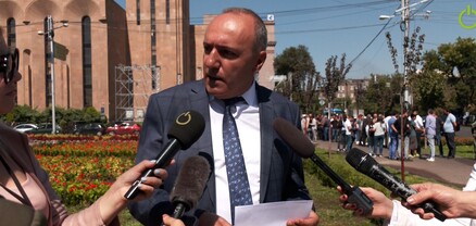 60 հազար դոլար՝ քաղաքապետարանի դիմաց ծաղկանոց կառուցելու համար