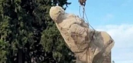 Արցախի Մարտունի քաղաքում ապամոնտաժվում է Մոնթե Մելքոնյանի արձանը