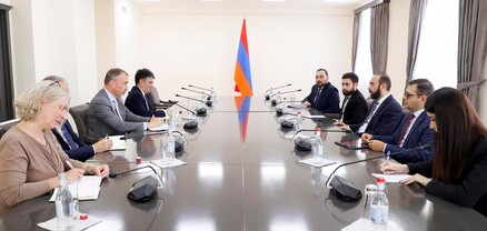 Արարատ Միրզոյանն ընդունել է Տոյվո Կլաարին