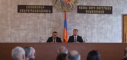 Գնել Սանոսյանը խորհրդակցություն է անցկացրել Վայոց ձորի մարզպետարանում