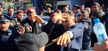 Արցախցի ցուցարարները ծեծել են ԱՀ նախագահի աշխատակազմի ղեկավար Կարեն Շահրամանյանին