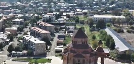 Ստեփանակերտի մայր եկեղեցու գմբեթներից հանել են խաչերը