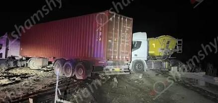 Սյունիքի մարզում բախվել են Iveco և Scania մակնիշի բեռնատարները. ճանապարհն ամբողջությամբ փակվել է. shamshyan.com