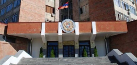 «Երևան սիթի»-ի աշխատակիցը մտել է ԴԱՀԿ-ի շենք և սպառնացել ինքնահրկիզվել. shamshyan.com