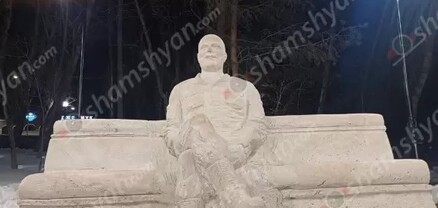 Վազգեն Սարգսյանի՝ Շուշիում տեղադրված արձանի կրկնօրինակը՝ Ջերմուկում. shamshyan.com
